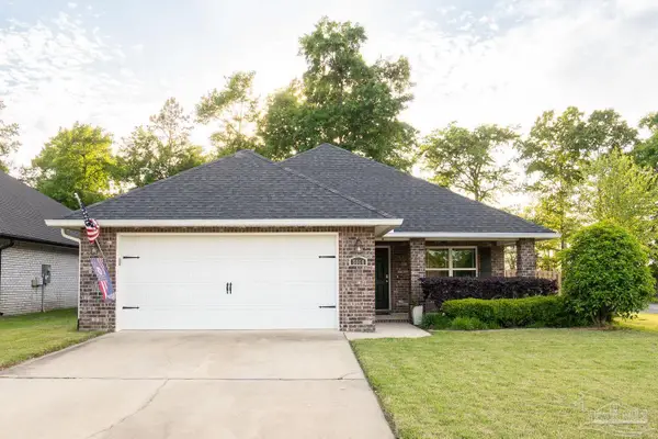 5614 Dunridge Dr, Pace, FL 32571