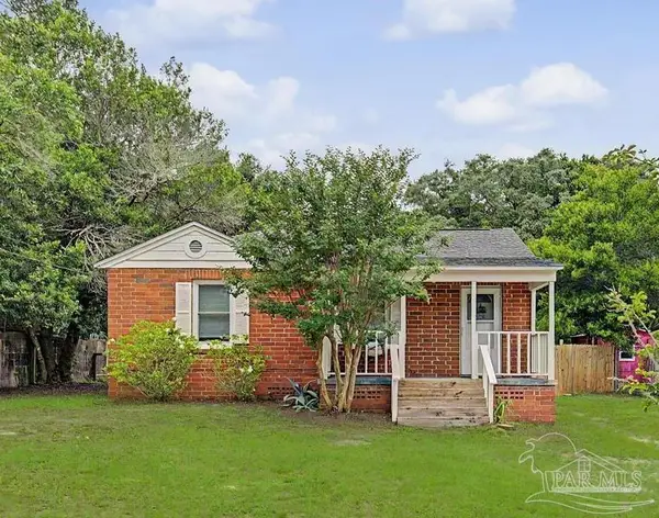 514 NW Syrcle Dr, Pensacola, FL 32507