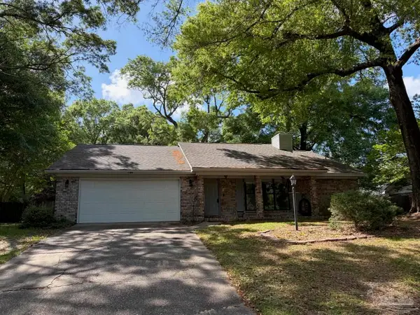 10109 Foxrun Rd, Pensacola, FL 32514