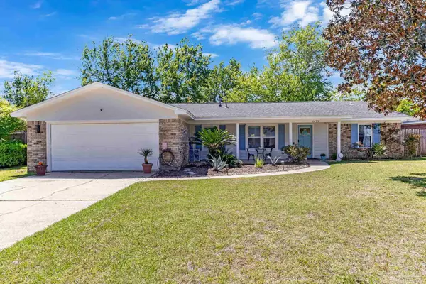 1433 Little Creek Dr, Pensacola, FL 32506