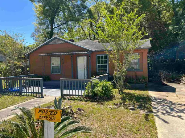 4919 W Jackson St, Pensacola, FL 32506