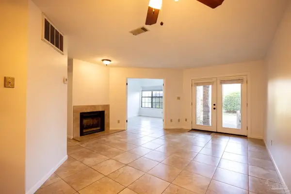 7150 Plantation Rd #312, Pensacola, FL 32514