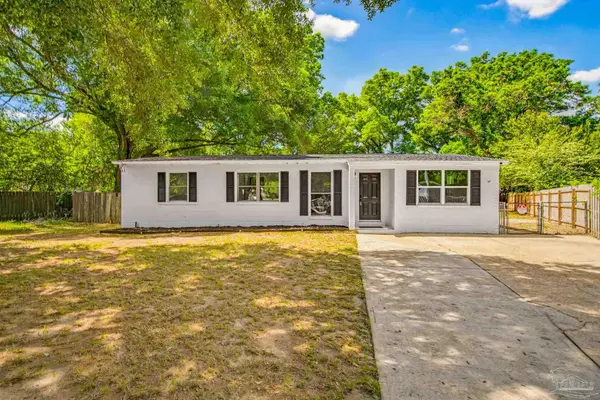 5535 Mayfair Cir, Pensacola, FL 32506