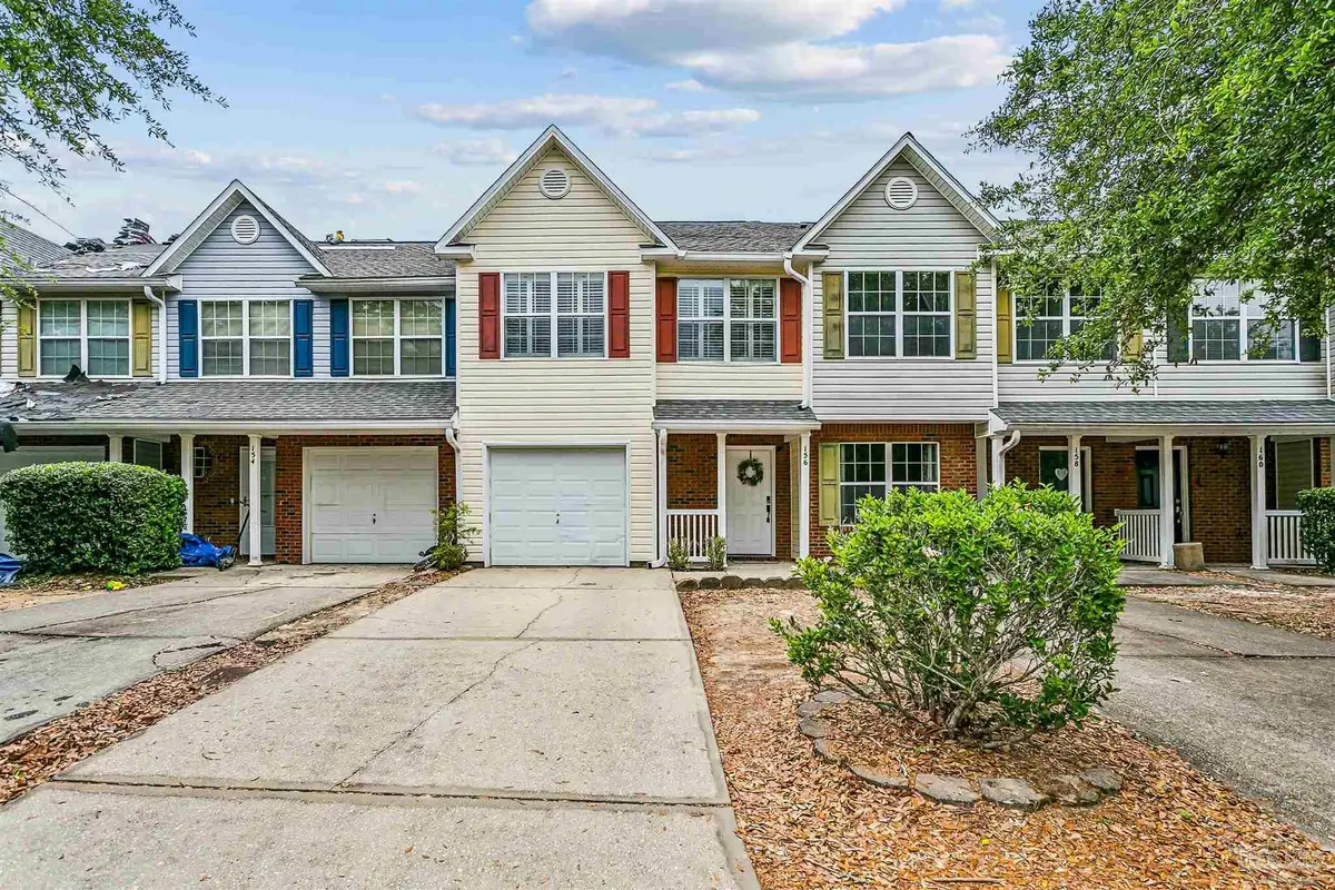 156 Swaying Pine Ct, Crestview, FL 32539 - #1