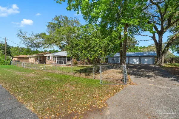 7922 Griffith Ave, Pensacola, FL 32534