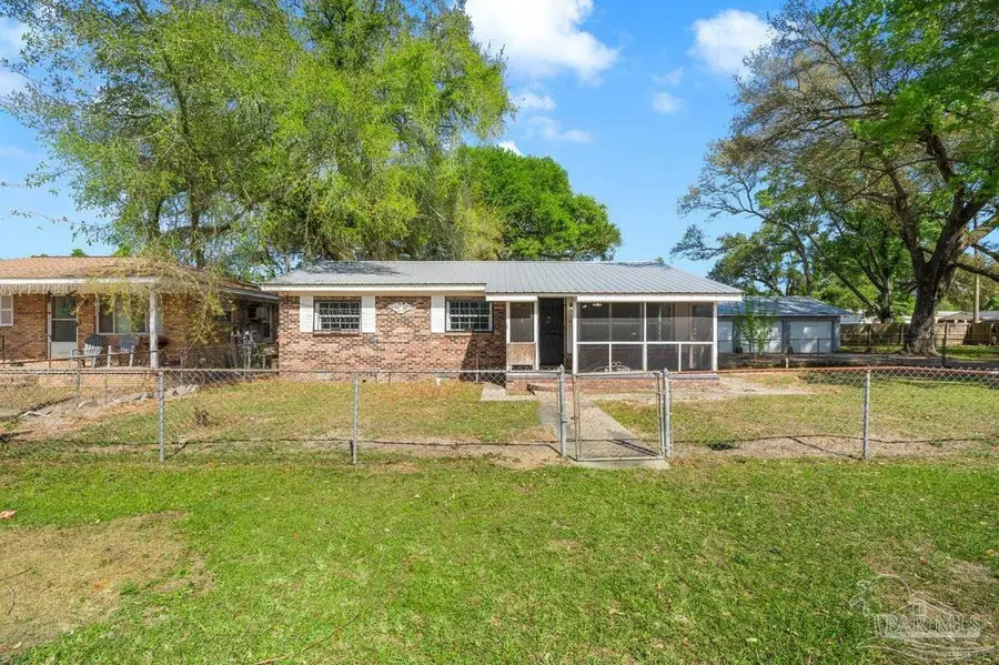 7922 Griffith Ave, Pensacola, FL 32534 - #2