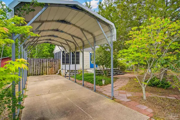 219 Greve Rd, Pensacola, FL 32507