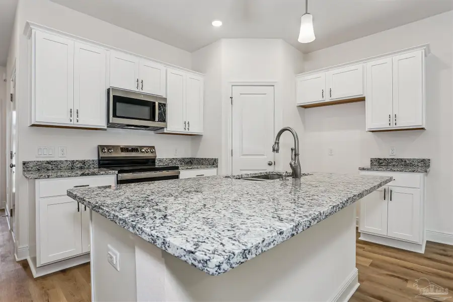 8106 Carl Dean St, Pensacola, FL 32514 - #2