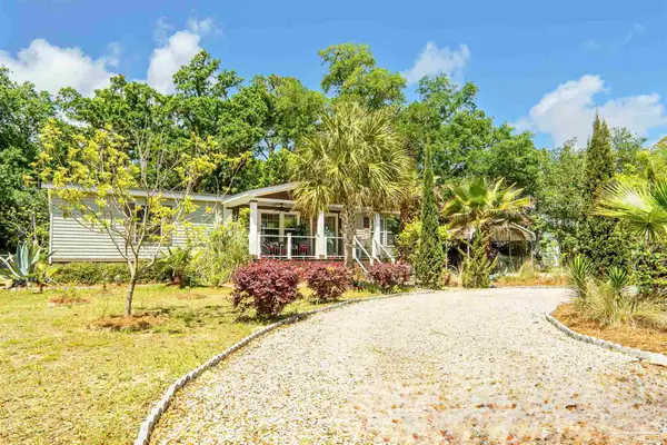 3111 Owen Bell Ln, Pensacola, FL 32507