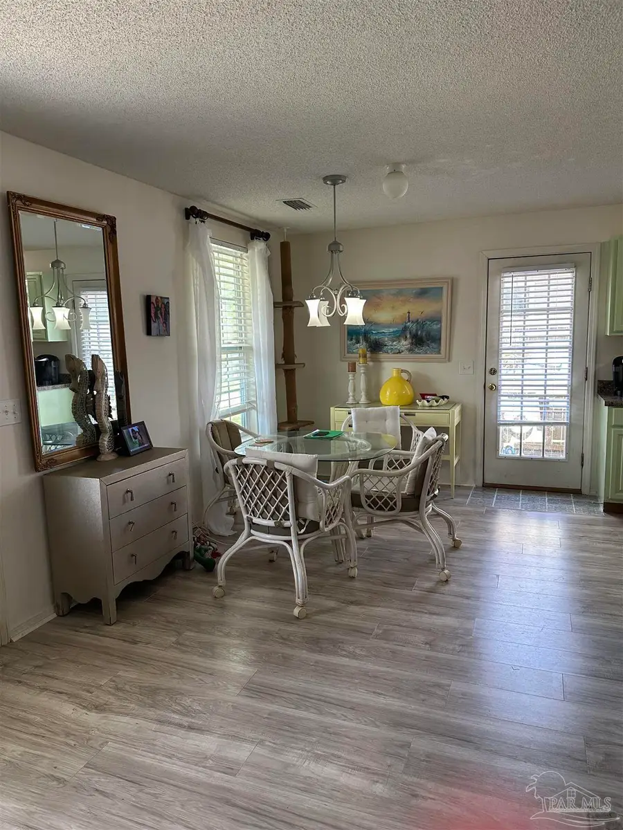 8867 Mary Fleming Dr, Pensacola, FL 32507 - #3