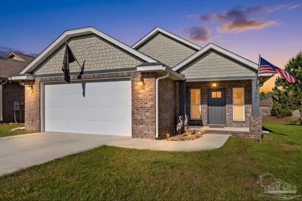 706 Upper Heron Way, Pensacola, FL 32506