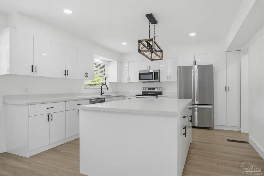 8835 Burning Tree Rd, Pensacola, FL 32514 - #2