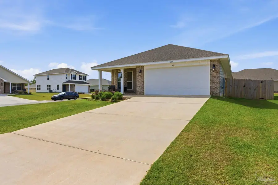 601 Sand Pine Rd, Cantonment, FL 32533 - #2