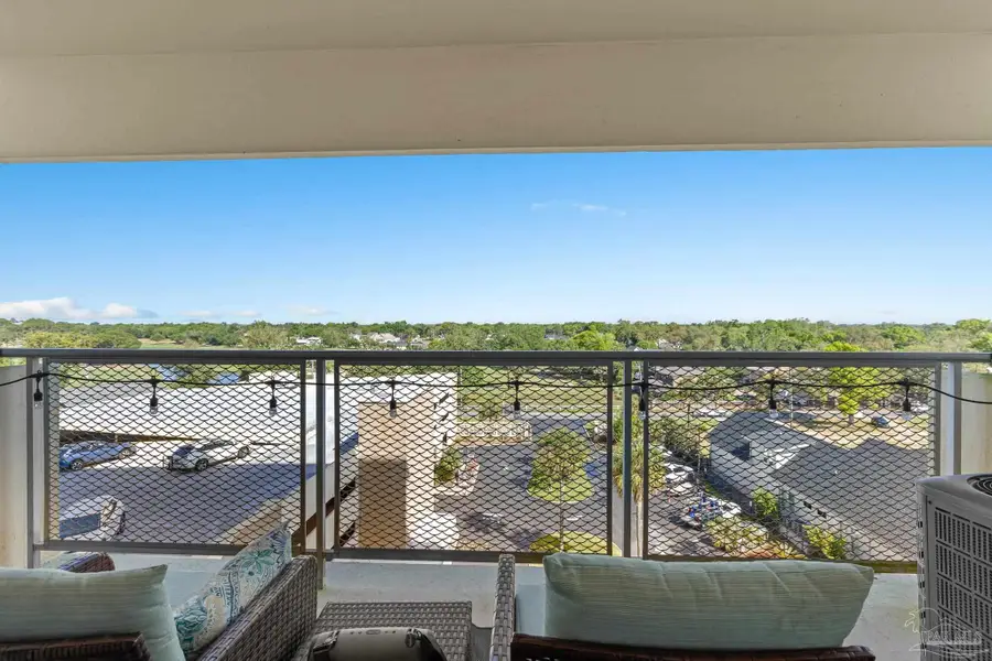 825 Bayshore Dr, Pensacola, FL 32507 - #3