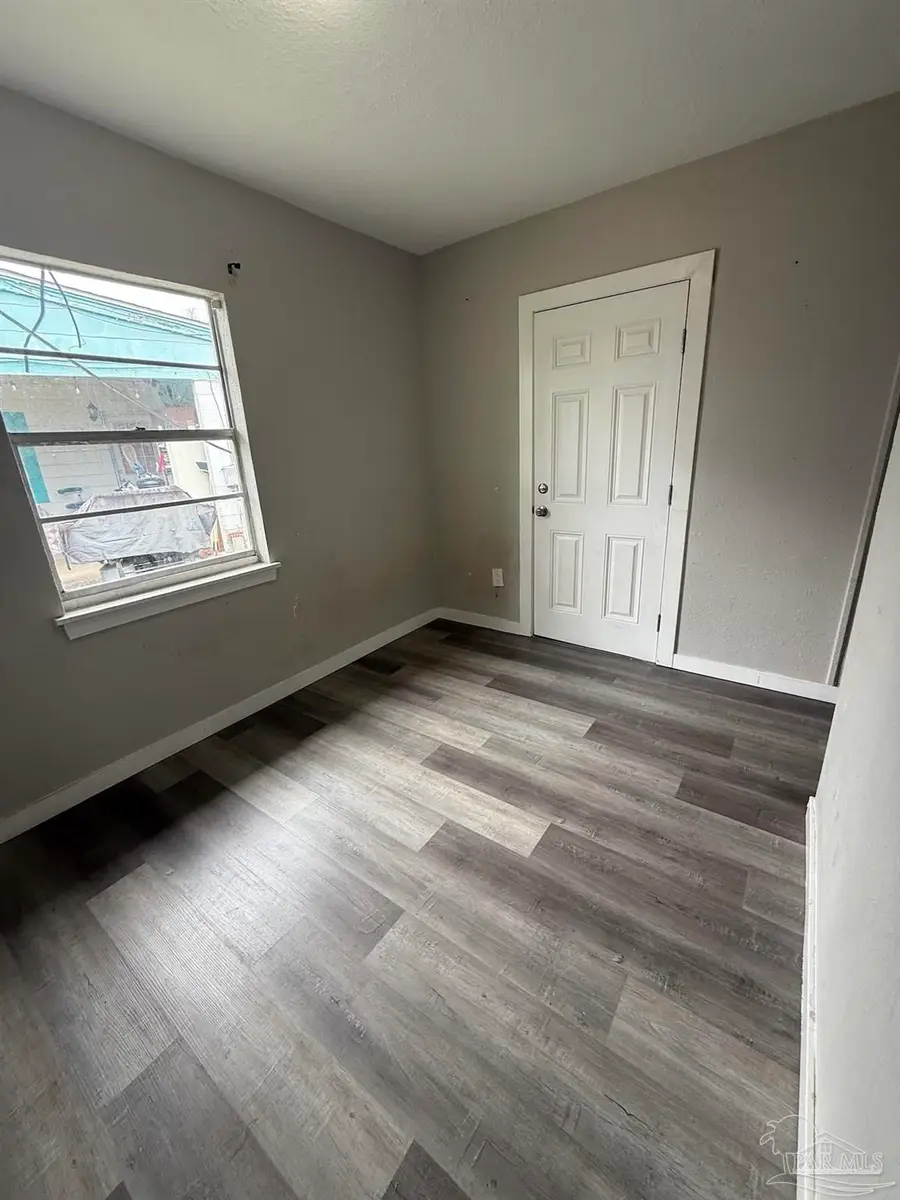 34 Randolph Dr, Pensacola, FL 32506 - #3