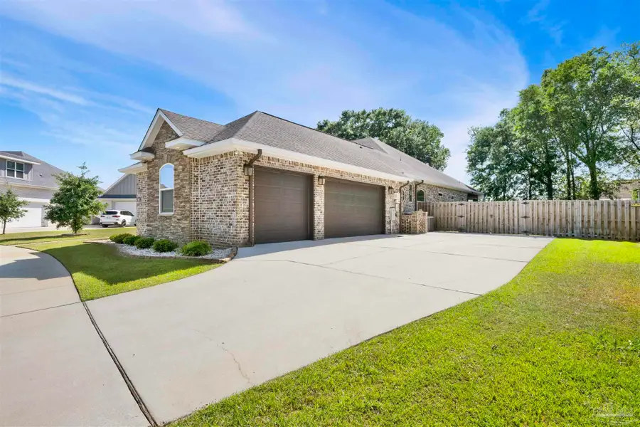 6043 Huntington Creek Blvd, Pensacola, FL 32526 - #2