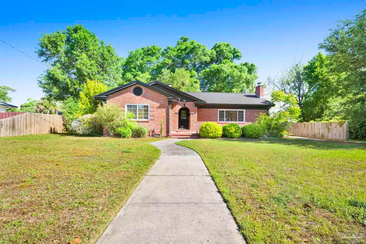 2016 E Scott St, Pensacola, FL 32503 - #1