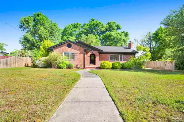 2016 E Scott St, Pensacola, FL 32503