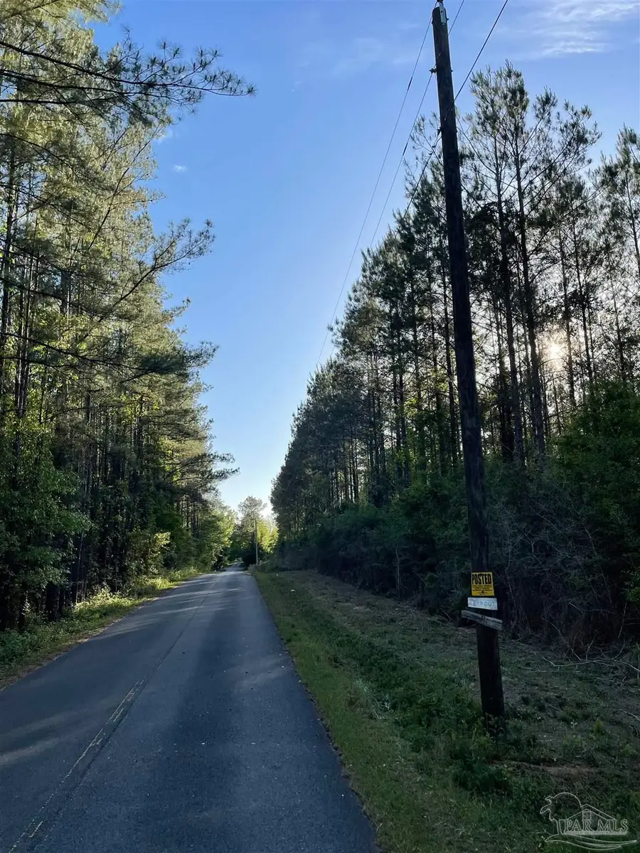 6950 Luth Rd, Molino, FL 32577 - #2