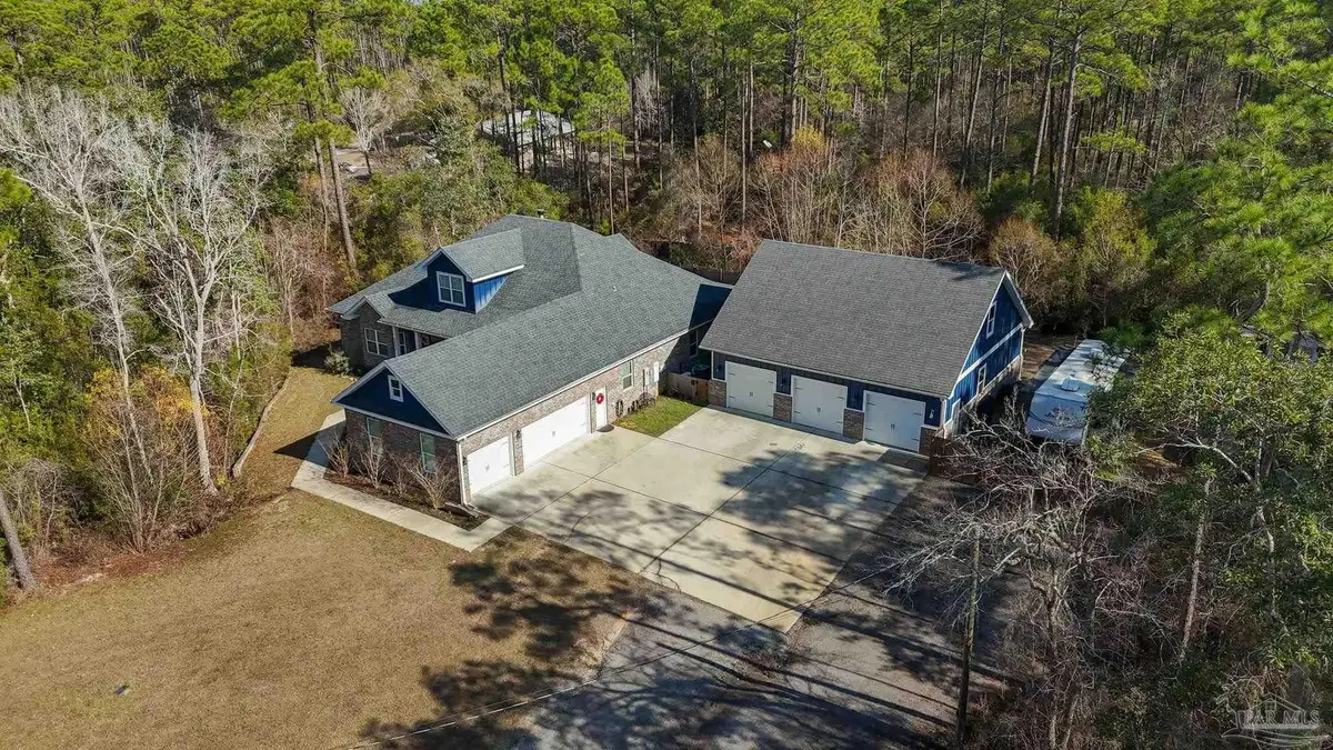 6808 Santa Clara Dr, Navarre, FL 32566 - #1