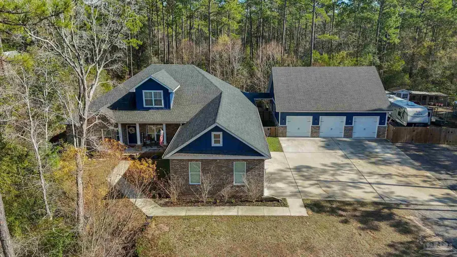 6808 Santa Clara Dr, Navarre, FL 32566 - #2