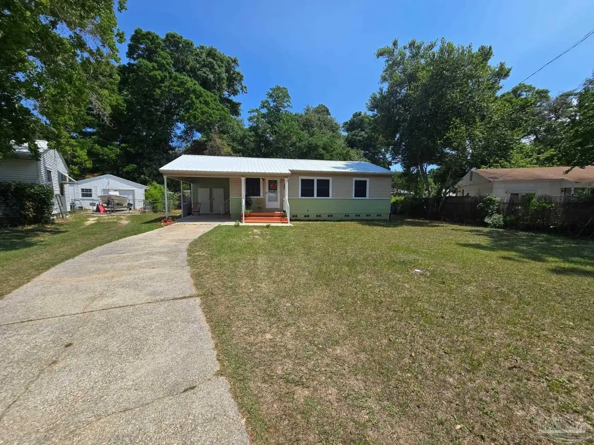 6710 Malvern St, Pensacola, FL 32506 - #1