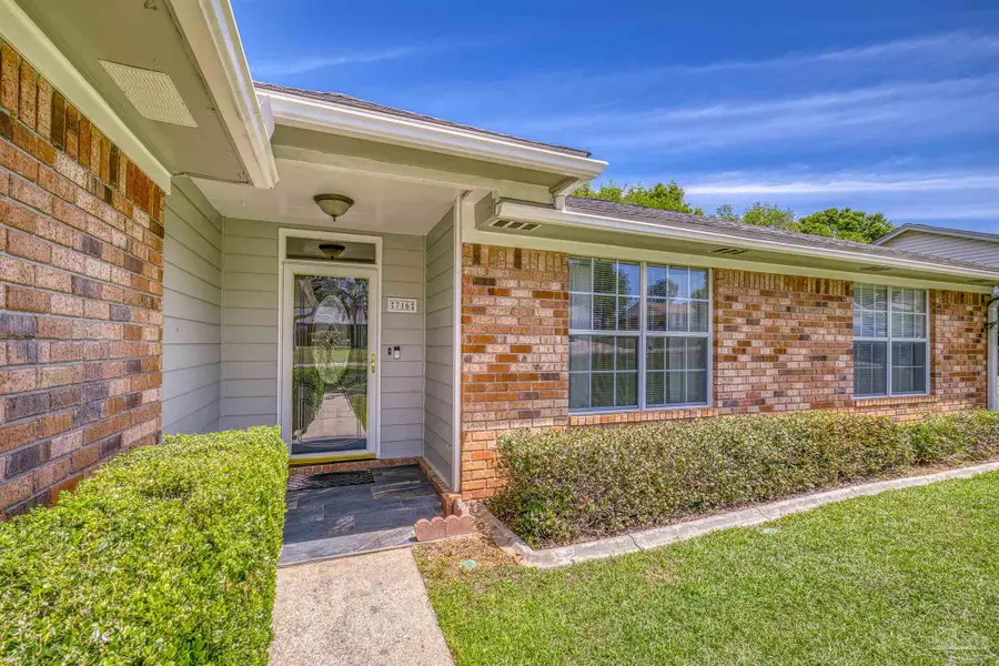 716 Valley Grande Rd, Pensacola, FL 32514 - #2