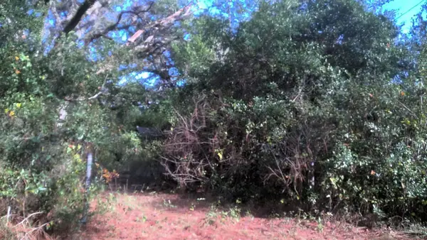 8731 Chisholm Rd, Pensacola, FL 32514