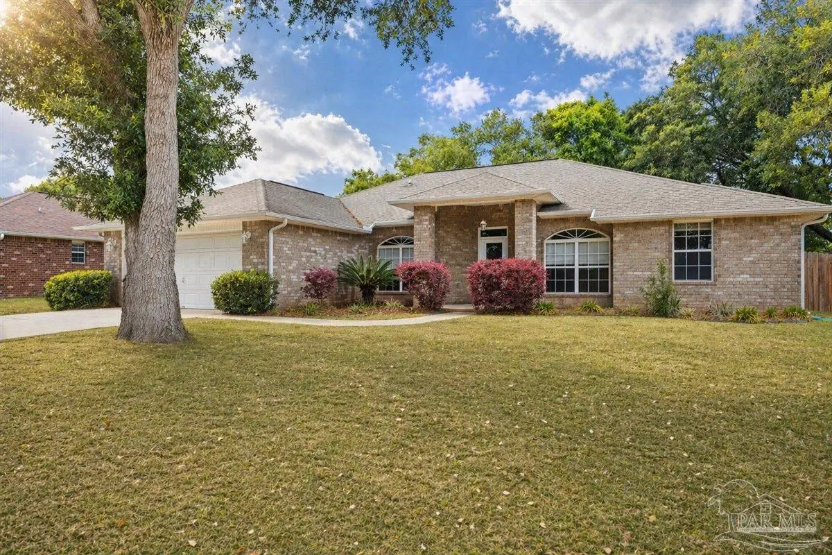 5818 Chi Chi Cir, Milton, FL 32570 - #1