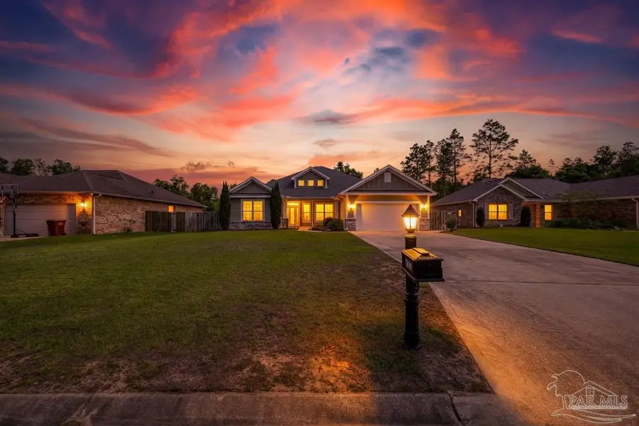 8000 Silver Maple Dr, Milton, FL 32583 - #2