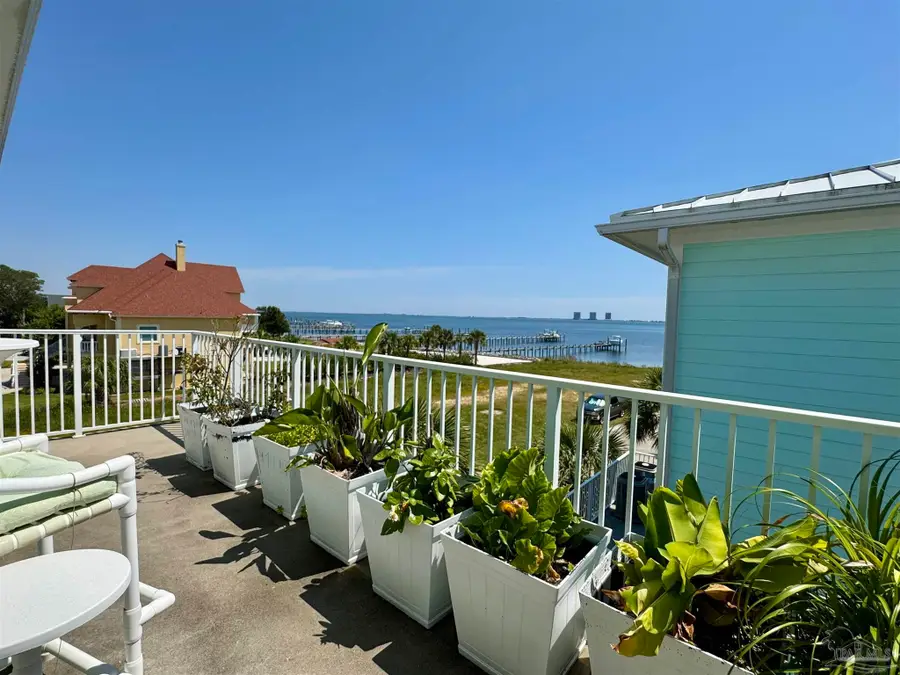 940 Sound Harbor Cir, Gulf Breeze, FL 32563 - #2