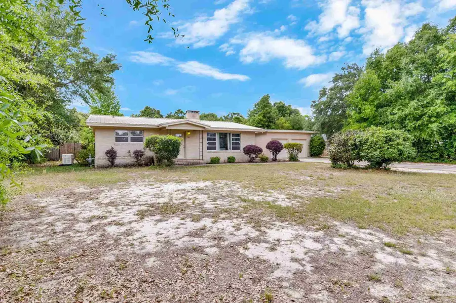 621 Parker Cir, Pensacola, FL 32504 - #2