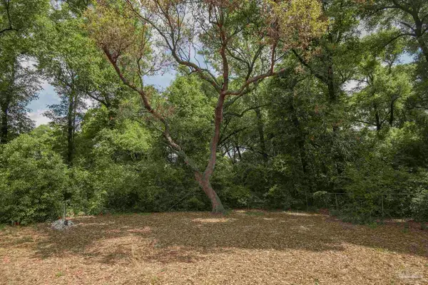 5008 Muldoon Cir, Pensacola, FL 32526