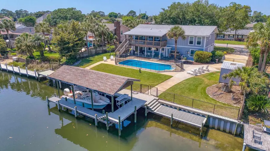 970 Aquamarine Dr, Gulf Breeze, FL 32563 - #2