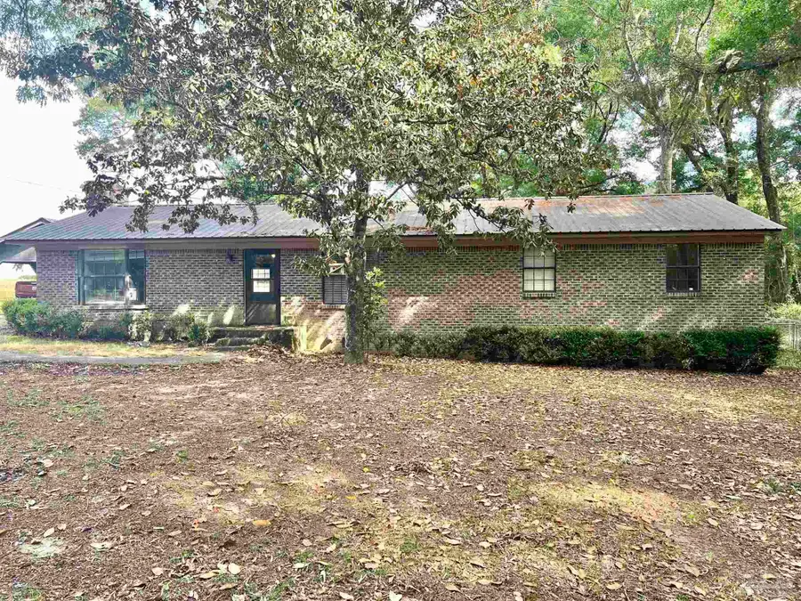 1616 Damascus Rd, Brewton, AL 36426 - #2