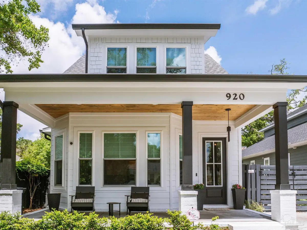 920 E Hernandez St, Pensacola, FL 32503 - #1