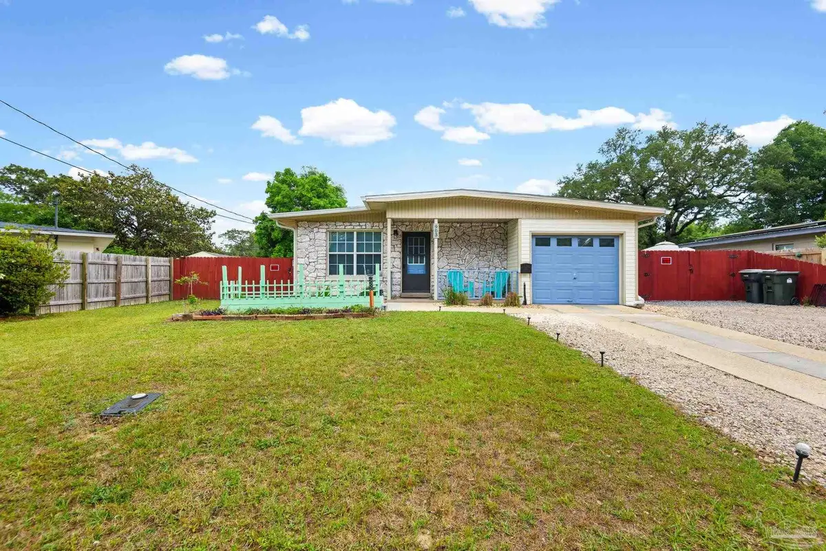 903 Clearview Ave, Pensacola, FL 32505 - #1