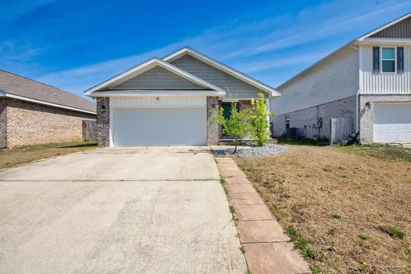 6480 Churchill Cir, Milton, FL 32583