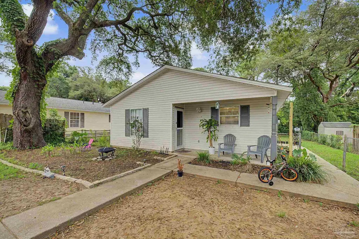 6150 Denver Ave, Pensacola, FL 32526 - #1