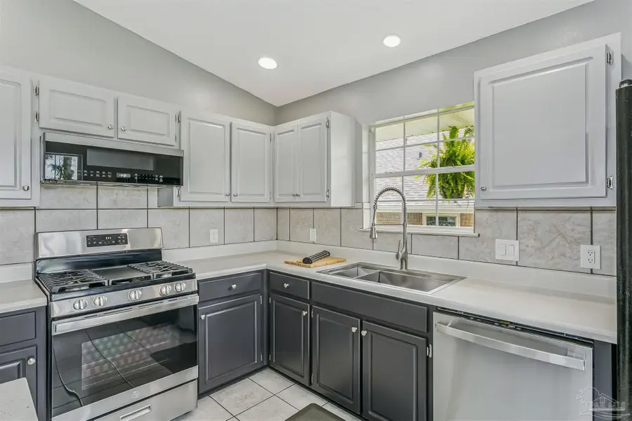 1229 Greystone Ln, Pensacola, FL 32514 - #3