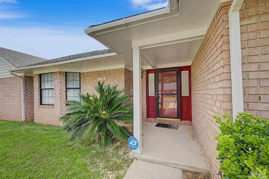 1104 Bremen Ave, Pensacola, FL 32507 - #2