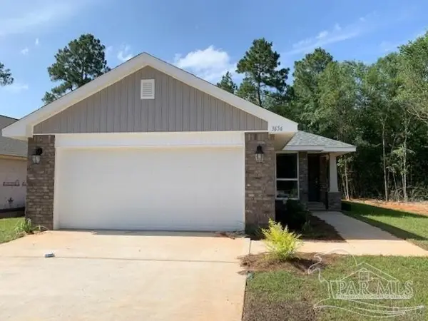 999 Brimwood Cir #10 D, Cantonment, FL 32533