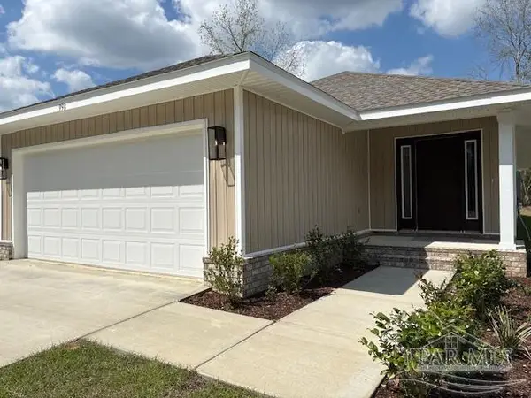 1023 Brimwood Cir #4D, Cantonment, FL 32533