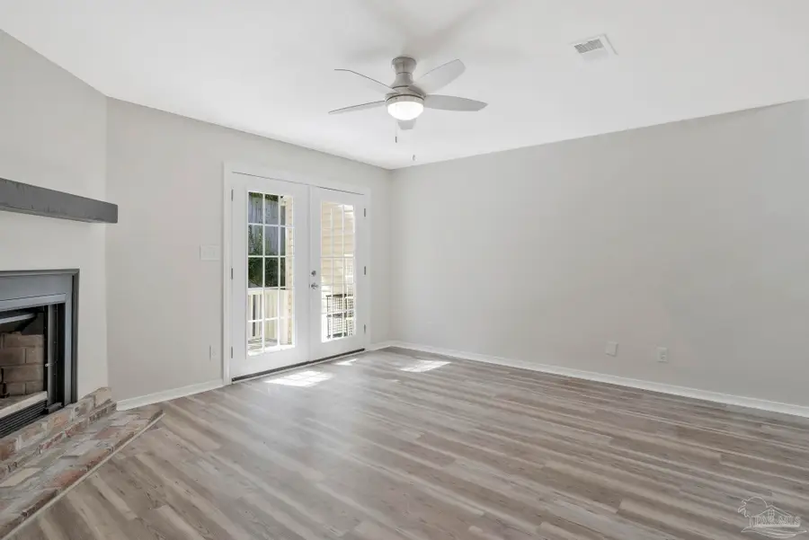 4221 Brookside Dr, Pensacola, FL 32503 - #3