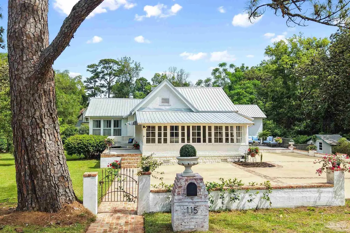 115 North Ave, Fairhope, AL 36532 - #1