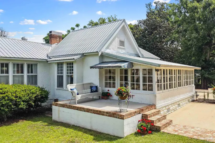 115 North Ave, Fairhope, AL 36532 - #2