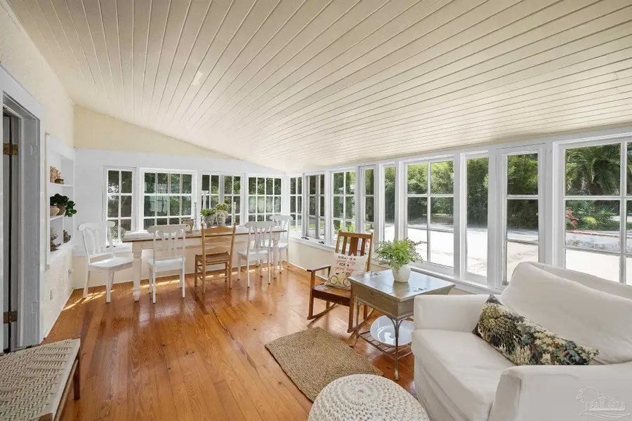 115 North Ave, Fairhope, AL 36532 - #3