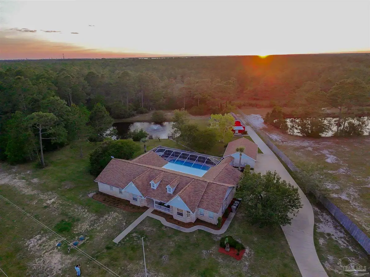 3607 Nighthawk Ln, Pensacola, FL 32506 - #1