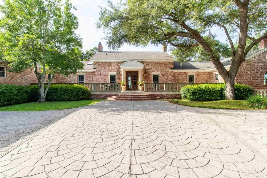 80 Duncan Ave, Gulf Breeze, FL 32561 - #2