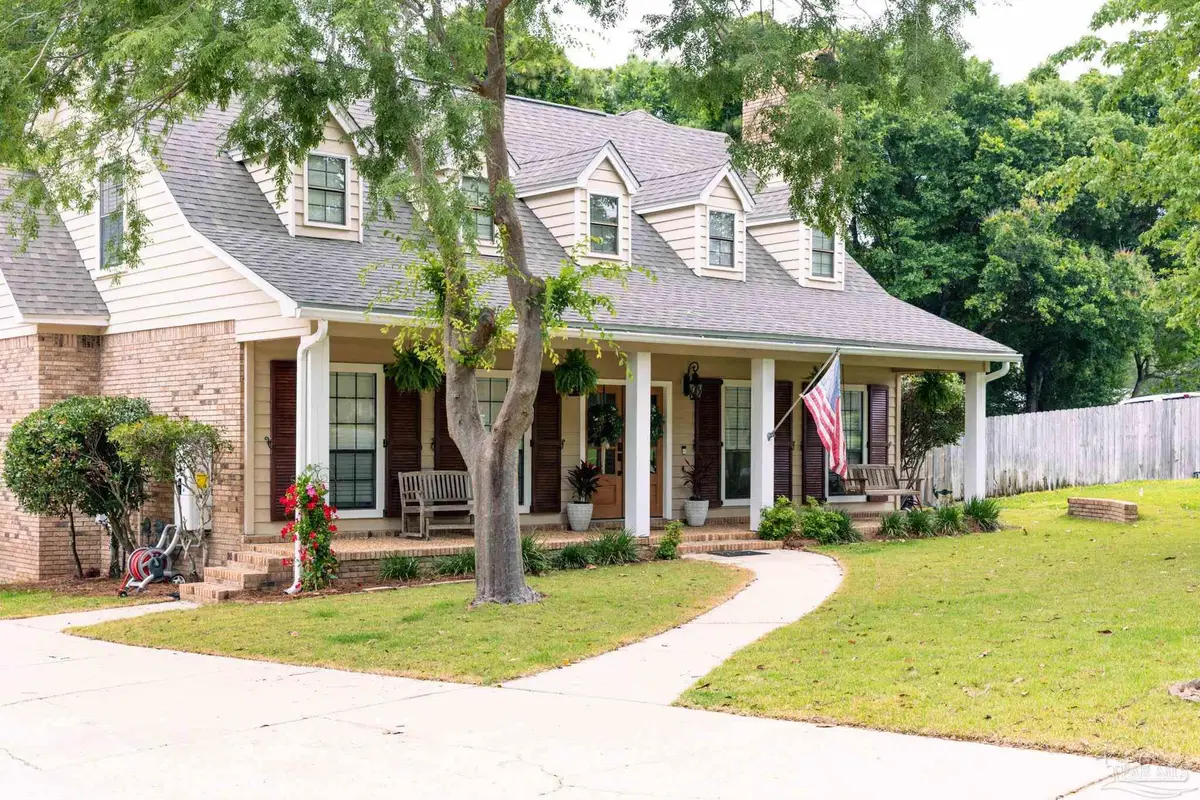 2351 Inverness Dr, Pensacola, FL 32503 - #1